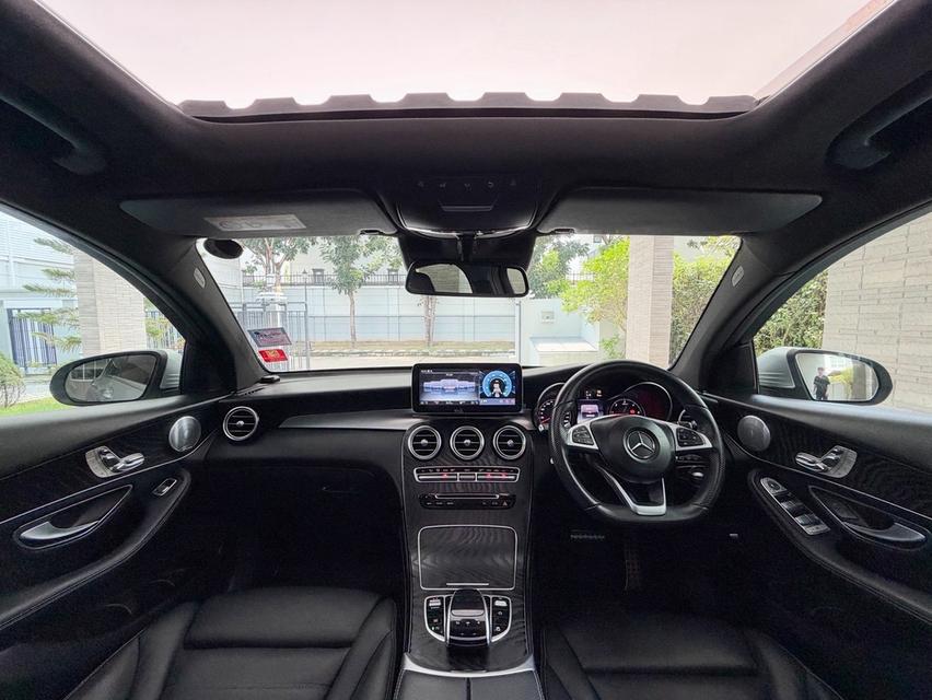 (แจ้งรหัสรถ AVA1010)⭐️ GLC 250d Coupe 4MATIC AMG Plus 2017 ดีเซลล้วน รูปที่ 10