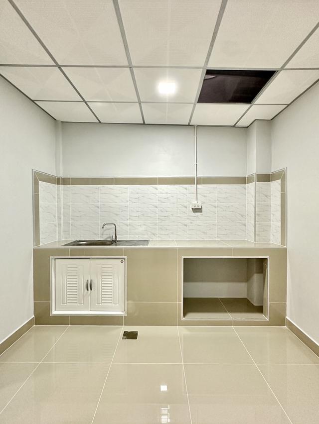 หมู่บ้านร่มเงาไม้ ถนนวัดลาดปลาดุก 11