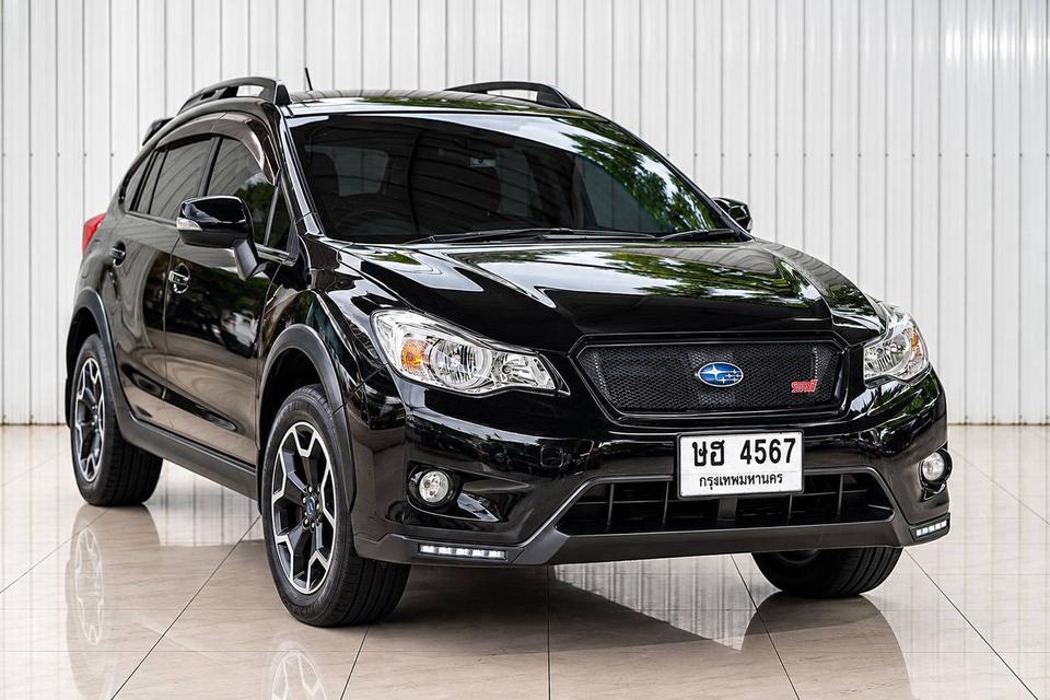 SUBARU XV 2.0i Sport AWD CVT ปี 2015 สีดำ โฉม ปี12-17