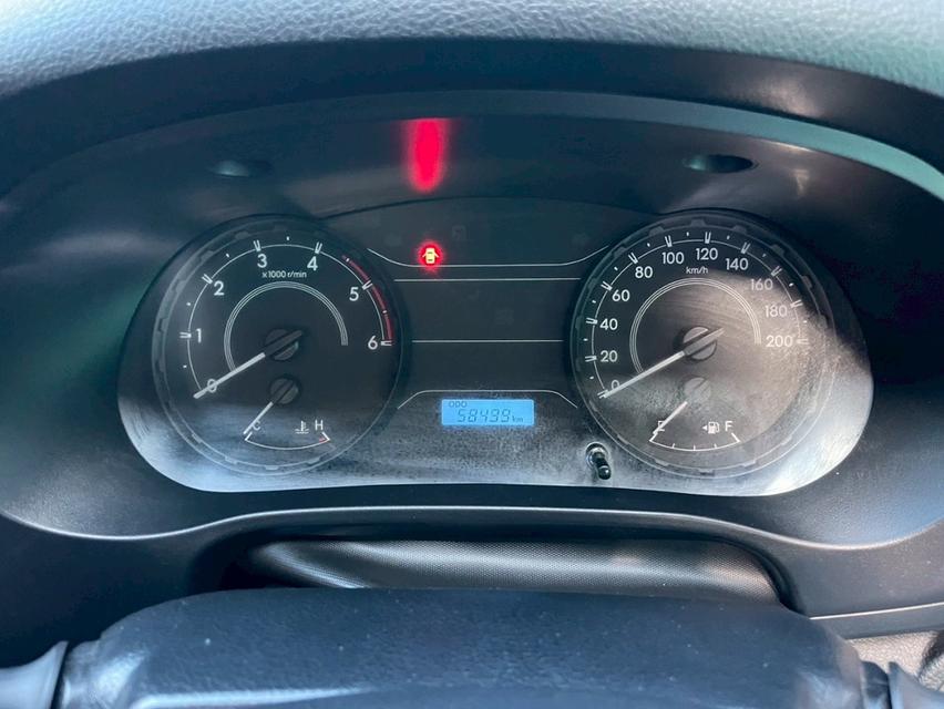 021 #TOYOTA HILUX REVO 2.4 CAB MT  10