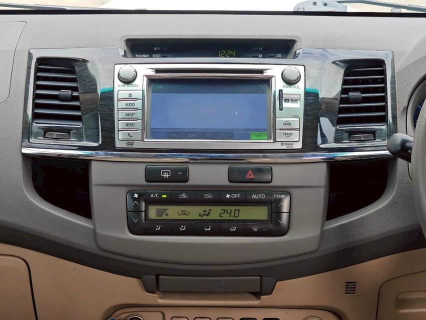 ขาย TOYOTA FORTUNER 3.0 V 4WD ปี 2012 11