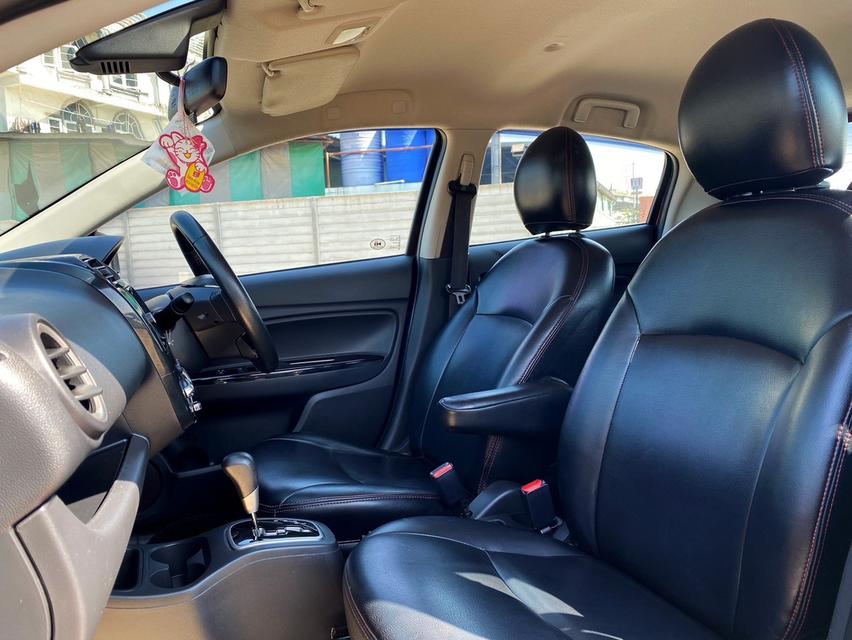 Mitsubishi Mirage 1.2GLS 10