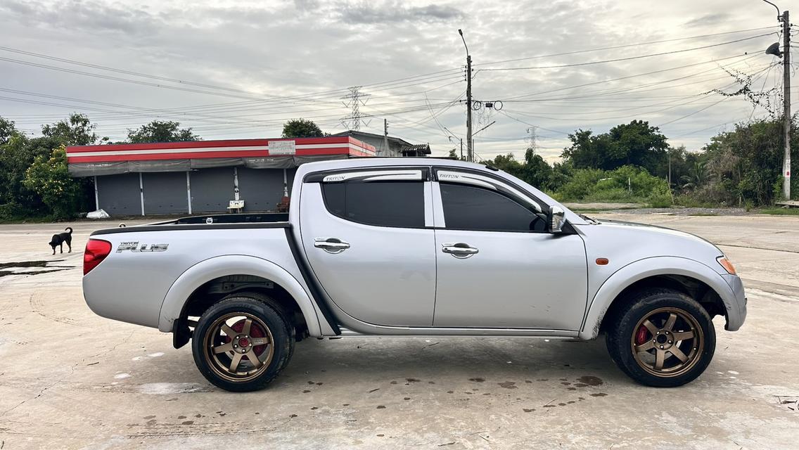 ขายมิตชูไททัน4ประตู มือเดียวป้ายแดงดูรถได้ที่อำเภอไทรน้อยนนทบุรี รูปที่ 7