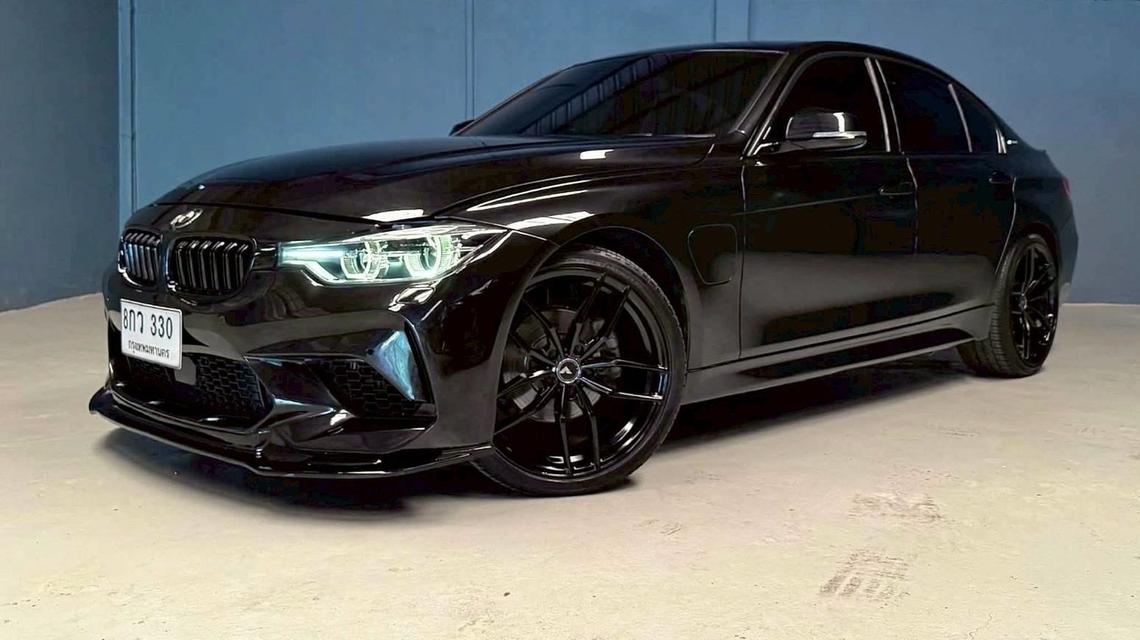BMW 330e M-Sport (F30) ปี 2017 รูปย่อยที่ 2