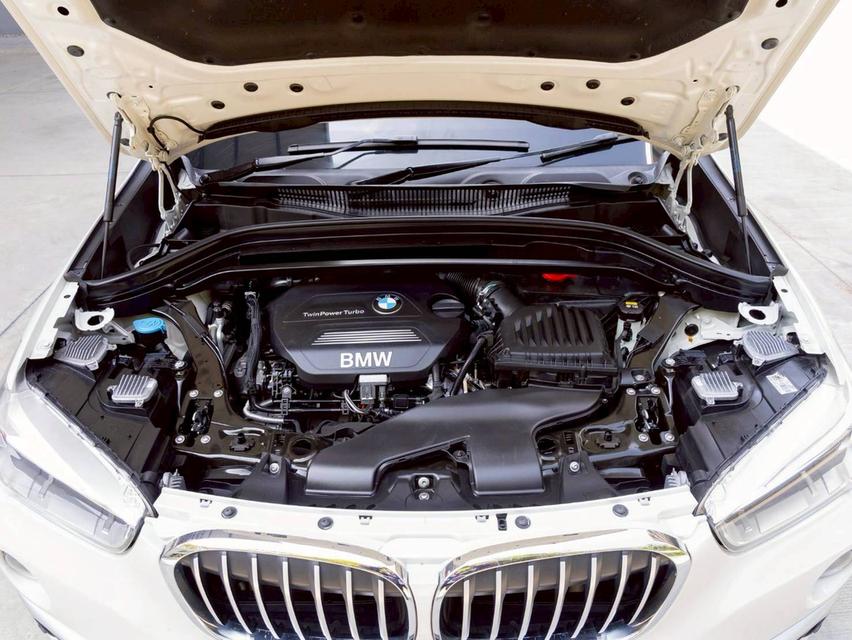 BMW X1 sDrive18d xLine ปีจด 2019 ♨️ ประกันเครื่องเกียร์3ปี30000km.♨️ รูปที่ 10