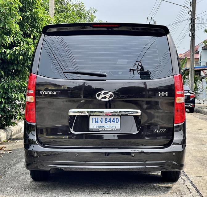 ขาย Hyundai H1 2.5Deluxe ปี17