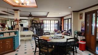 ขายบ้านพร้อมที่ดิน 550 ตารางวา ทำเลทองใกล้ถนนเพชรเกษมซอยหมอศรีใกล้โรงเรียนยอแซฟ 4