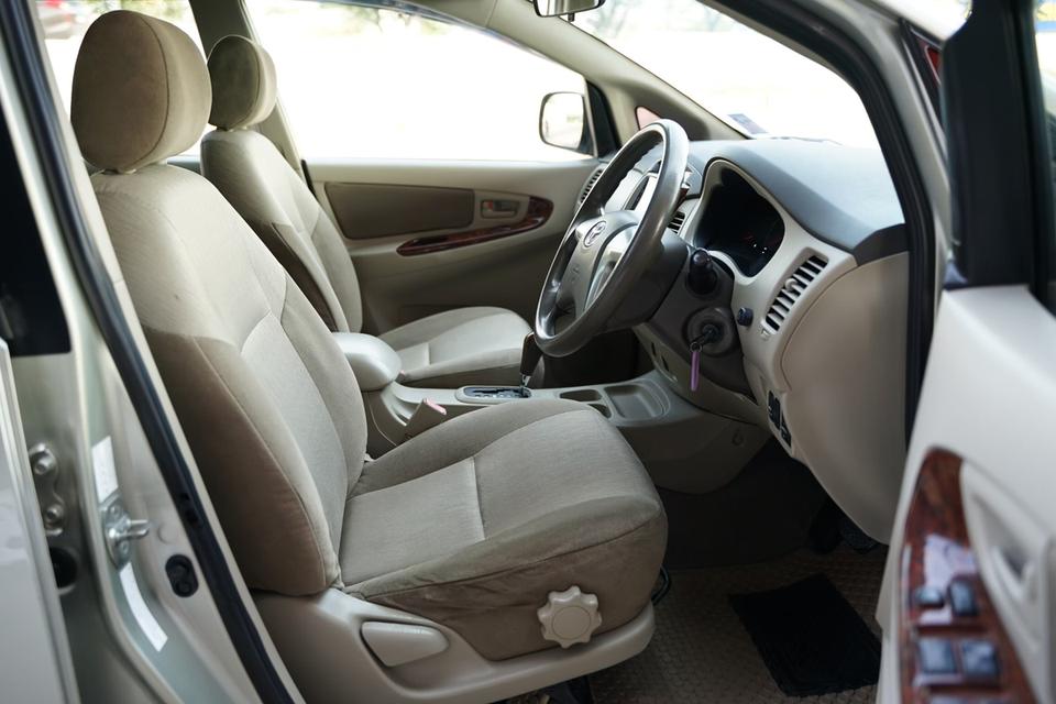 2013 TOYOTA INNOVA 2.0G 9