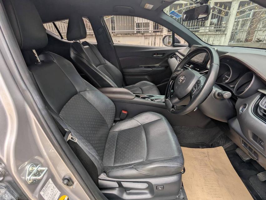 Toyota chr 1.8 mid 2019 มือสอง รูปที่ 6