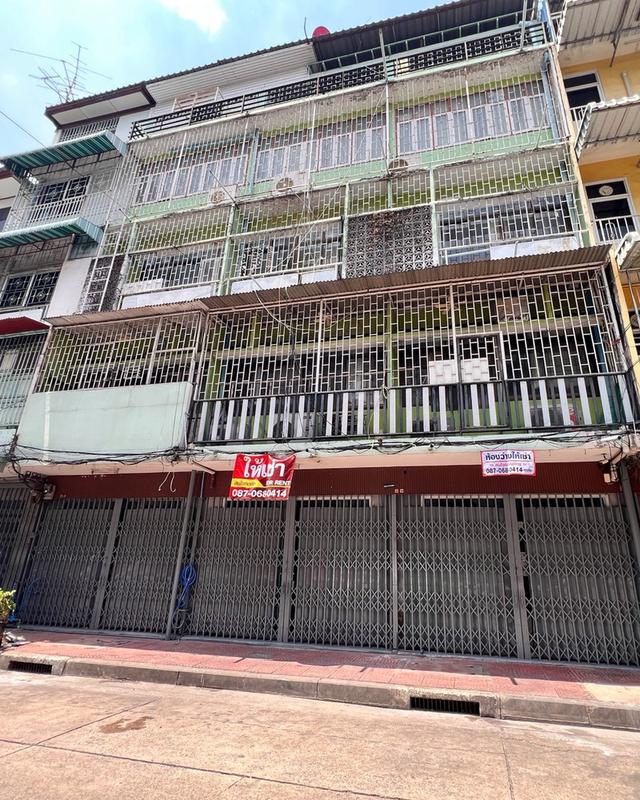 ให้เช่าพื้นที่ 2-3 คูหา ชั้น 1 ใกล้เยาวราช ถนนยุคล 1 ( สวนมะลิ ) มีที่จอดรถหน้าตึก 2-3คัน สัญญา 3 ปี ใกล้MRT วัดมังกร เจ้าของปล่อยเอง 2