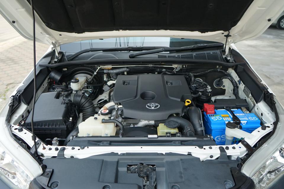 2019 TOYOTA REVO 2.8J 12