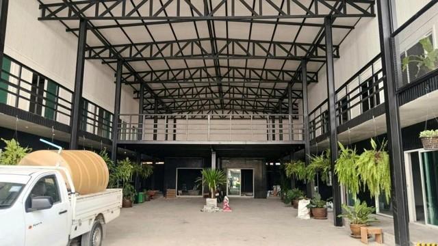 ให้เช่าอาคารออฟฟิศ 2 ชั้น 1500 ตร.ม. ย่านรัชดา 14 ใกล้ MRT ห้วยขวาง 1