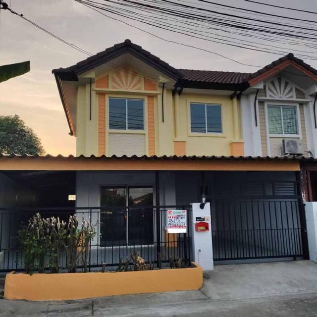 ขาย :ทาวน์เฮาส์ 2 ชั้น 
