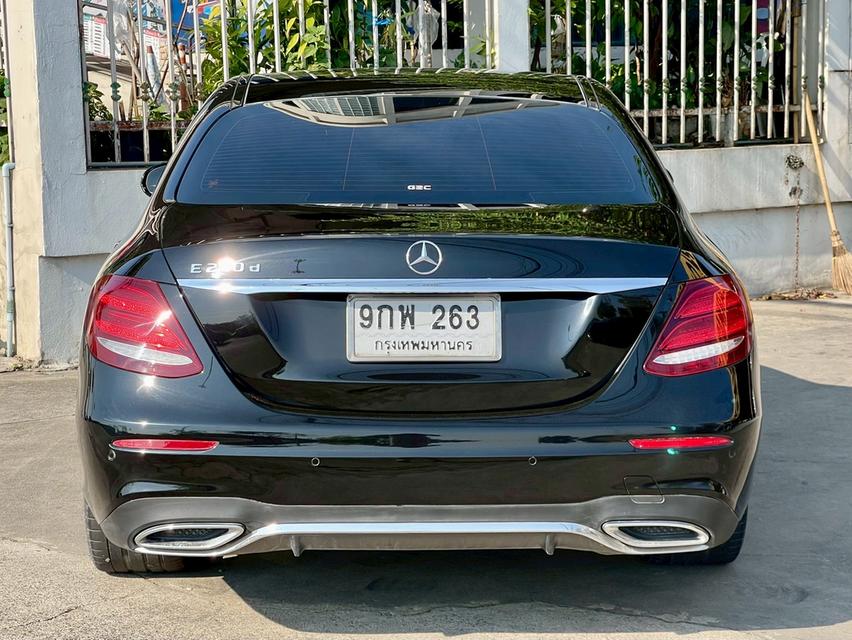 รหัสรถ PJP263 2017 MERCEDES-BENZ E220d AMG Dynamic รูปที่ 4