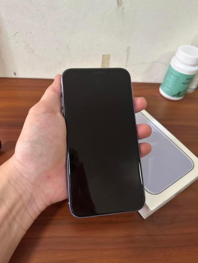 iPhone 11 สี purple  2