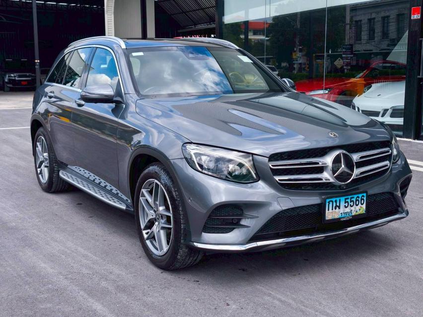 รหัสรถ KPV5566 2021 Benz GLC 250 d 4MATIC AMG Dynamic