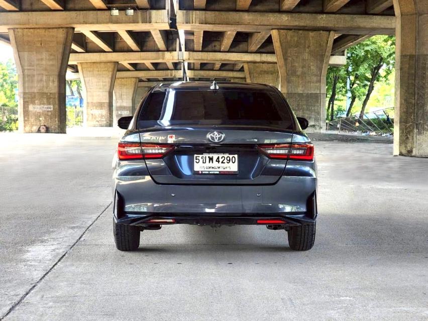 ขายรถ Toyota Yaris Ativ 1.2 Premium Luxury ปี 2024 สีเทา เกียร์ออโต้ 5