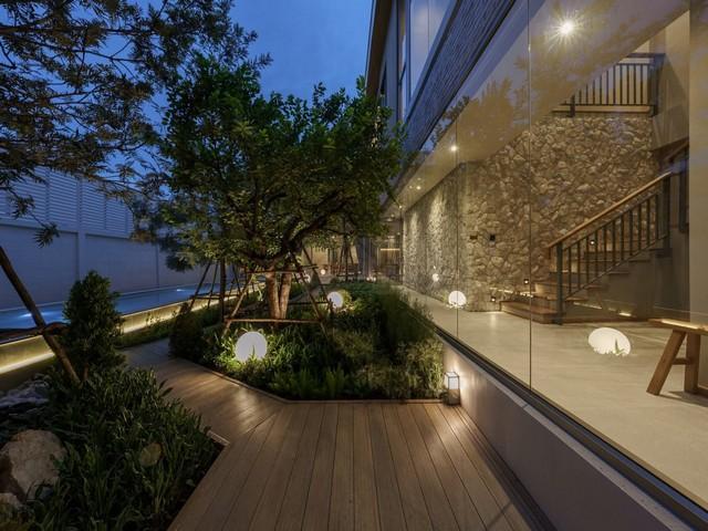 ขาย บ้านเดี่ยว สร้างใหม่ สไตล์ Modern Minimal ขนาด 125 ตรว 5 ห้องนอน พร้อมสระว่ายน้ำระบบน้ำเกลือ สวนขนาดใหญ่ ทำเลริมถนนใหญ่ ถนนสิรินธร  10