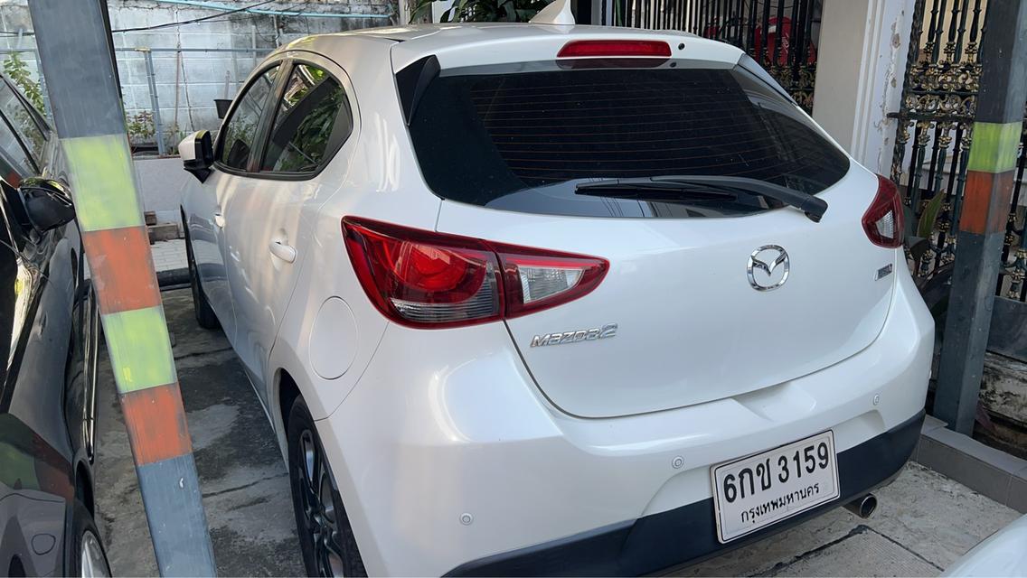 เจ้าของขายเอง Mazda 2 1.5 Auto ปี 2017 จด2560