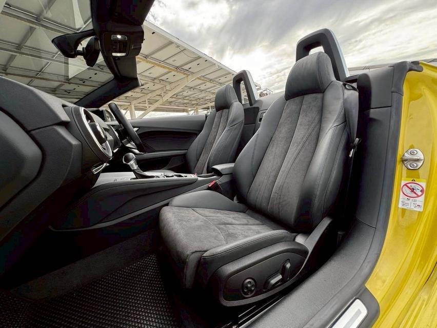 Audi TT 45 TFSI Final Icon Black Convertibleปี 2023 ไมล์ 3,xxx kmราคา 2,390,000 บาท รูปที่ 12