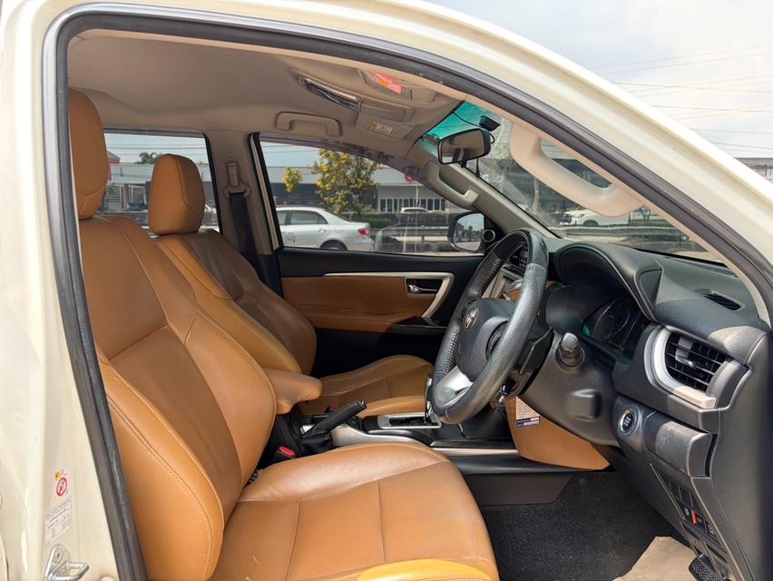 (แจ้งรหัสรถ PJP945) 2016 TOYOTA FORTUNER 2.8 V 4WD รูปที่ 14