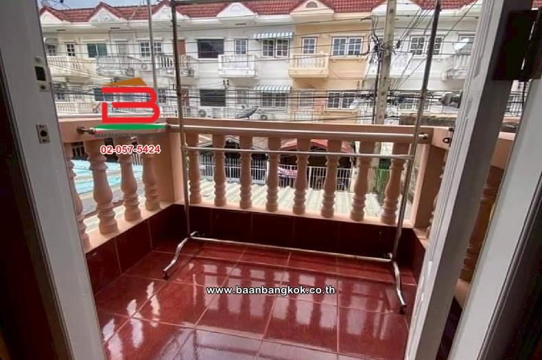 ทาวน์โฮม โชคชัย 4 ซอย 84 แยก 1 เนื้อที่ 20 ตรว. เขตลาดพร้าว กรุงเทพมหานคร 11