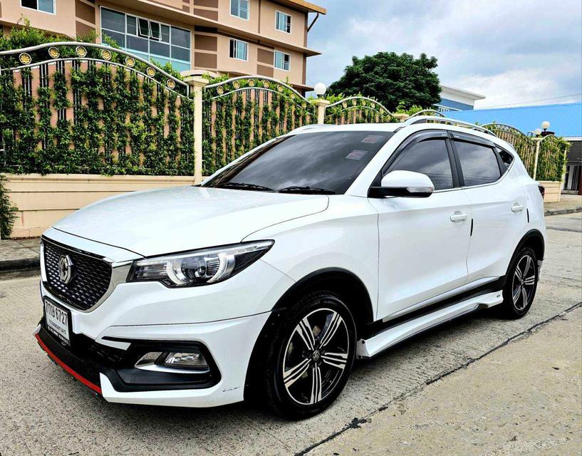 New MG ZS 1.5 X SUNROOF 1