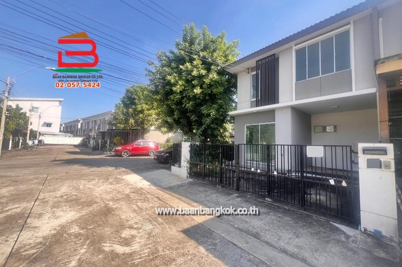 ทาวน์เฮาส์ โครงการ พฤกษาวิลล์ 89 (ซอยกาญจนาภิเษก 6/1) เนื้อที่ 25.3 ตารางวา ใกล้แฟชั่นไอส์แลนด์ ถนนกาญจนาภิเษก แขวงท่าแร้ง เขตบางเขน กรุงเทพมหานคร 9