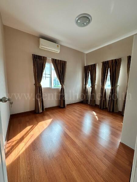 บ้านเดี่ยว แลนซีโอ คริป ปิ่นเกล้า - พระราม 5 เฟอร์ครบ พร้อมอยู่ 12