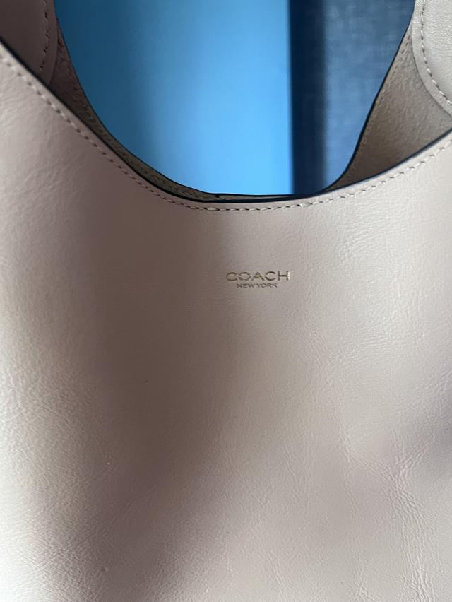 Coach  2