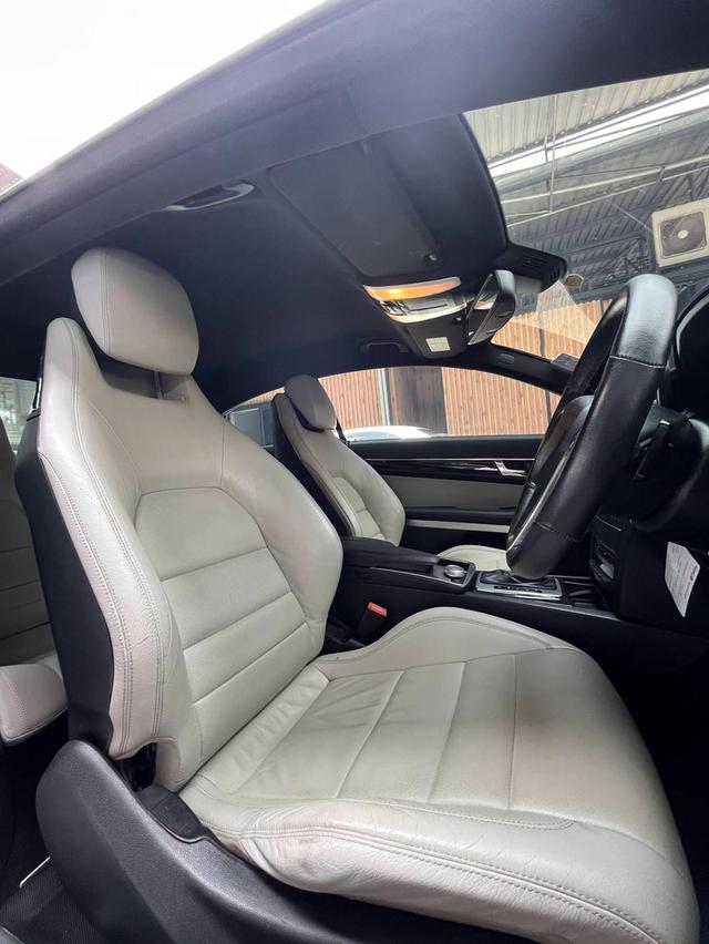 -Benz E200 CGI Coupe ปี 2011 จด 2012 รูปที่ 12