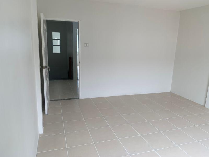 🏘️✨ ขายทาวน์เฮาส์ 2 ชั้น ราคาโปรโมชั่นพิเศษสุดๆ ✨🏘️ 🔑 รีโนเวทใหม่ พร้อมเข้าอยู่ 15