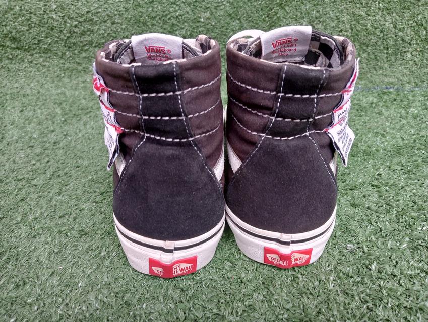 VANS ผ้าใบหุ้มข้อ มือสอง สภาพเหมือนใหม่ ส่งฟรี!