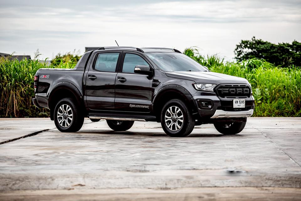 Ford Ranger Wildtrak 2.0 Bi-Turbo 4X4 Auto ปี2019 สีเทา มือเดียวป้ายแดง 4