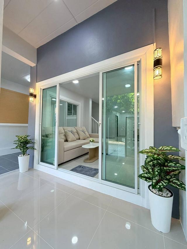 หมู่บ้านนันทิชา3/8 บางบัวทอง  บ้านกล้วย-ไทรน้อย ‭ทาวน์เฮาส์ 2 ชั้น ตกแต่งใหม่พร้อมอยู่ โครงการสงบ น่าอยู่ หมู่บ้านติดถนนบ้านกล้วย-ไทรน้อย 3