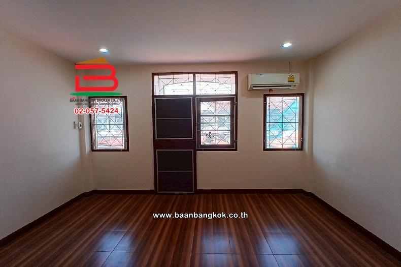 ทาวน์เฮาส์ หมู่บ้าน มนชญา 1 เนื้อที่ 16 ตร.ว ซอยสายไหม 21 แขวงสายไหม เขตสายไหม กรุงเทพมหานคร 11
