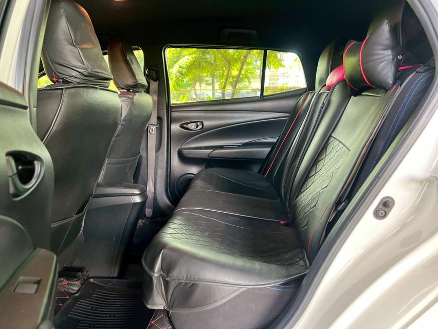 Toyota Yaris 1.2 E Hatchback AT ปี 2019 19