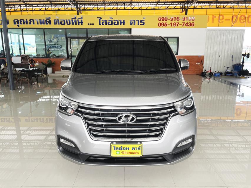  Hyundai H-1 2.5 Deluxe (ปี 2019) Wagon AT 2