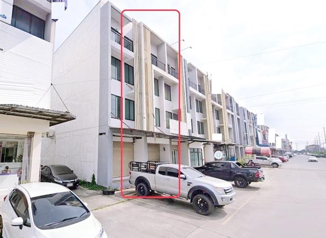 ซอยฉลองกรุง 25-35 PTT ให้เช่าอาคารพาณิชย์ 4ชั้น 23 ตร.วา 370 ตร.ม. ติดถนนใหญ่ ลาดกระบัง ตลาดจตุจักรคุ้มเกล้า 2.3 กม. ตลา 3