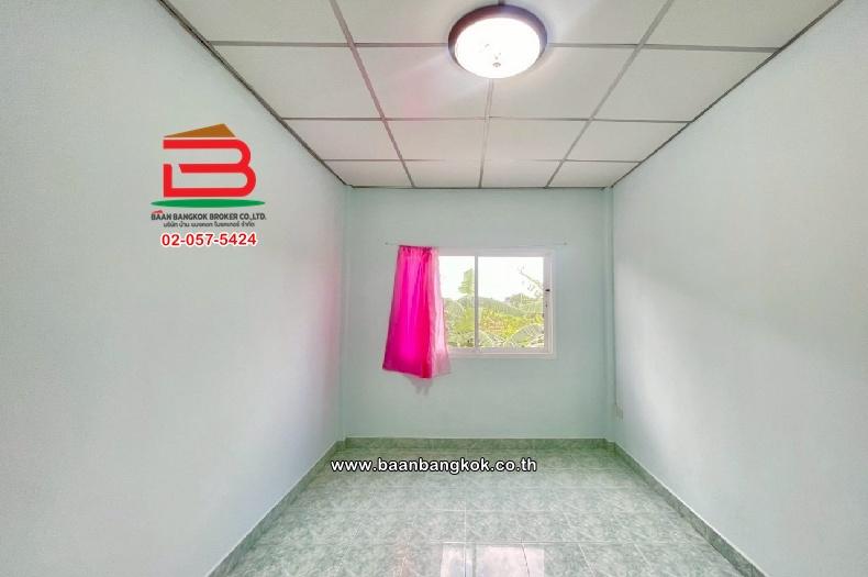ทาวน์เฮาส์ บ้านสิริกร เนื้อที่ 20.5 ตร.ว (ซอยสามวา 15) แขวงมีนบุรี เขตมีนบุรี กรุงเทพมหานคร 11