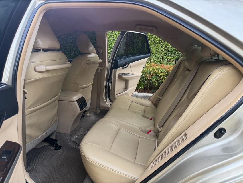 (แจ้งรหัสรถ AVA1339) 💥TOYOTA Camry 2.5 HV Top  ปี 2013 โฉมใหม่ รูปที่ 15
