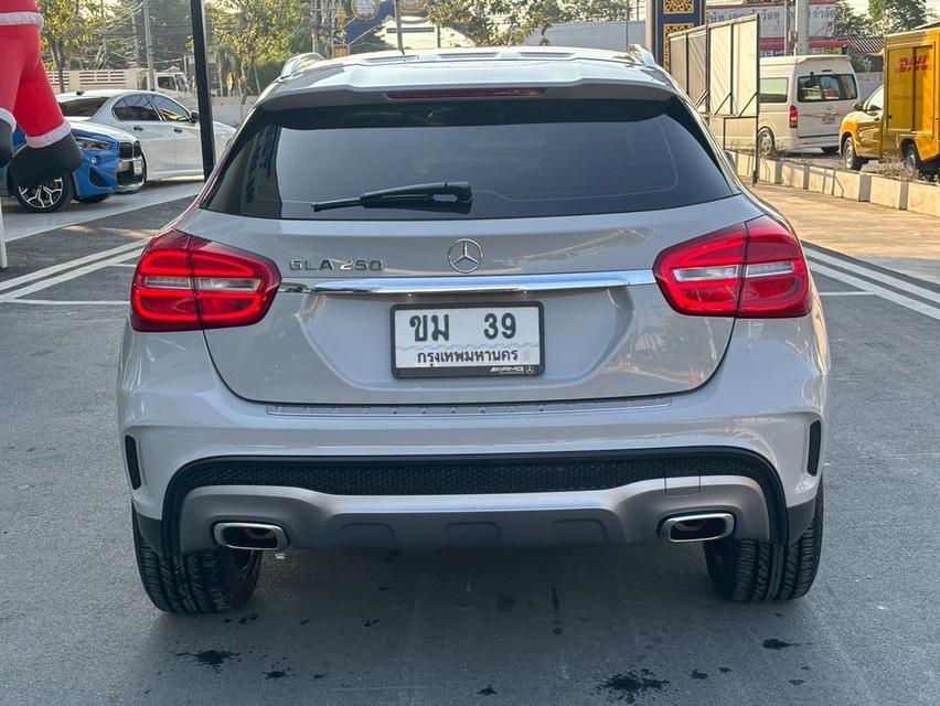 รหัสรถ KPV39 2017 BENZ GLA 250 AMG Dynamic สีน้ำเงิน 16