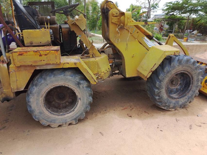 รถตักหน้าล้อยาง (สไตล์ Komatsu) พร้อมใช้งาน รูปที่ 3