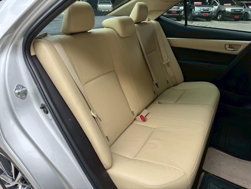 Toyota Altis 1.6 G A/T ปี2018 จด ปี2019 16