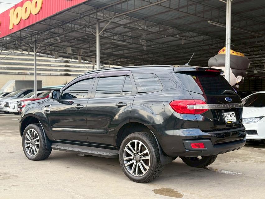 Ford Everest 11