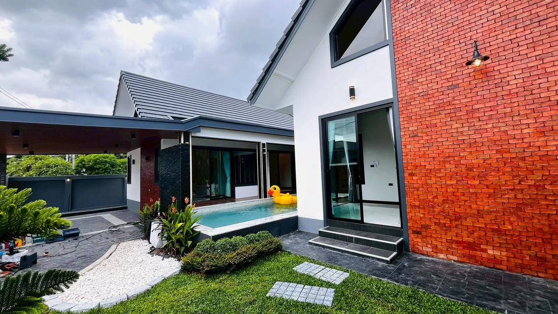 พูลวิลล่าหรู สไตล์ Modern Luxury – ทำเลศักยภาพ ย่านโป่ง พัทยา 6