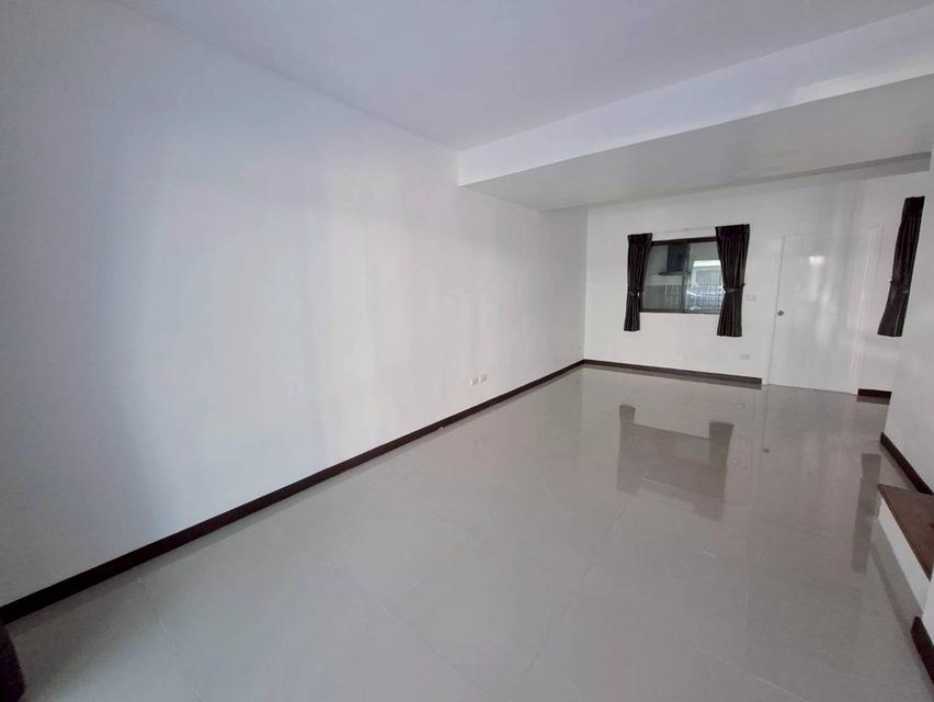 ขายด่วนทาวน์เฮ้าส์ หมู่บ้านพฤกษาวิลล์ 57 บ้านรีโนเวทใหม่พร้อมอยู่ (N.1929) 3