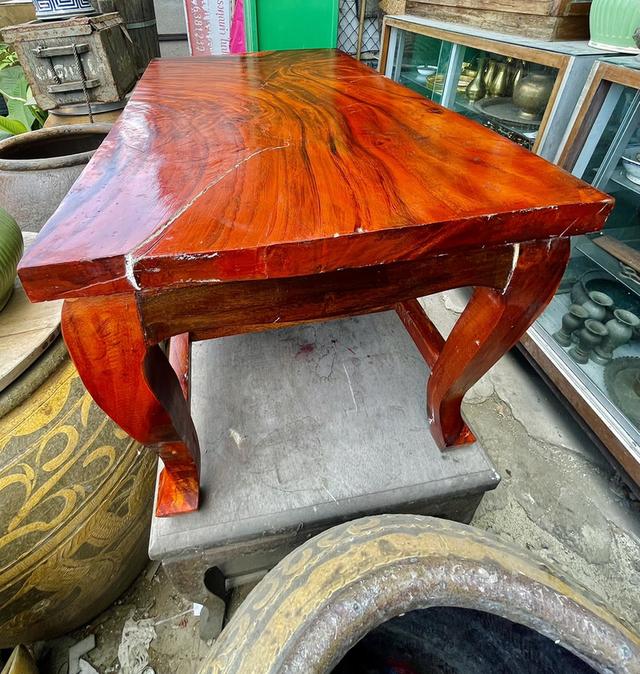 โต๊ะไม้ประดู่แผ่นเดียว โต๊ะไม้ประดู่ ขนาดยาว90ซม โต๊ะรับรองไม้ประดู่