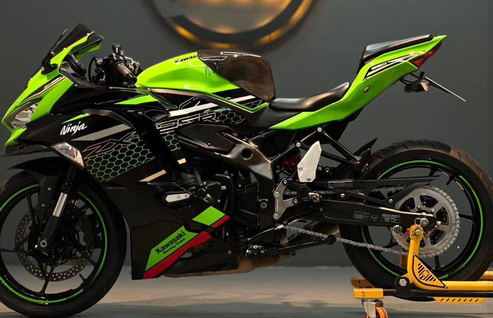 ปล่อยขาย Kawasaki ZX-25R สวยๆ