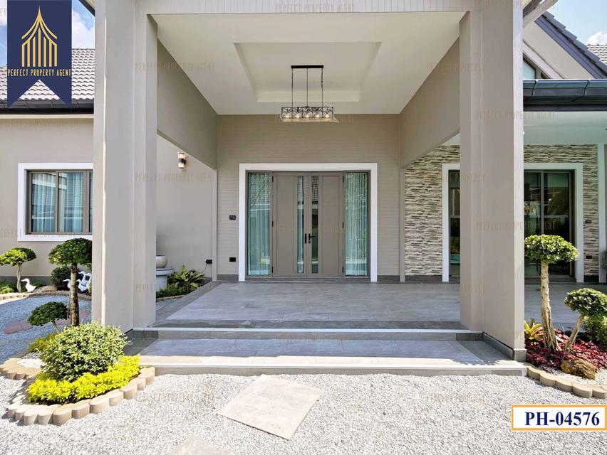 For Sale Pool Villa Mabprachan Siamcountryclub pattaya (อ่างเก็บน้ำมาบประชัน สยามคันทรีคลับ พัทยา) 144 sqw. Ready to move in. 4